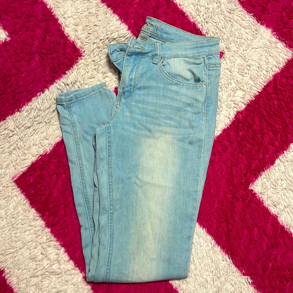 Light washed jeans